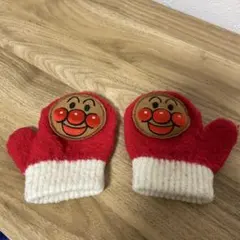 アンパンマン手袋　ミトン