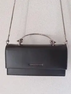 【未使用/即購入OK】CHARLES & KEITH ウォレットバッグ