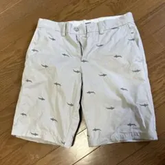 サメ刺繍 ホワイト ショートパンツ　オールドネイビー