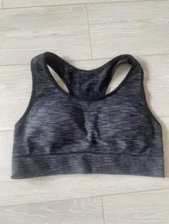 GU クロスバックスポーツブラ ブラック系