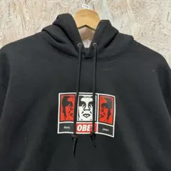 obey パーカー