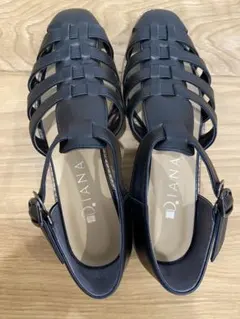 ダイアナ　DIANA 夏 定番グルカサンダル　ブラック　黒