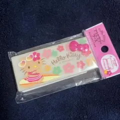 日焼けキティ アクセサリーケース