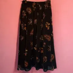 INNO WAVE 花柄 フレアスカート Mサイズ オールシーズンのサムネイル