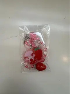 サンリオ いちご新聞 シークレットストラップ