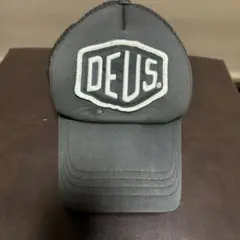 DEUSキャップ