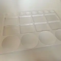⭐️パレット　水彩絵の具　ピールオフパレットのサムネイル