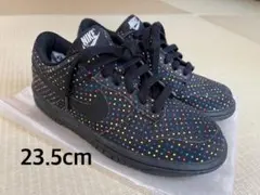 スニーカー　NIKE 23.5cm