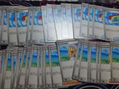 コイキング ぴちぴちむれる 50枚 まとめ売り Pokémon Go - メルカリ