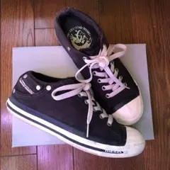 ディーゼル、スニーカー