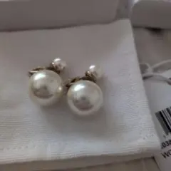 最終値下 美品 DIOR TRIBALES メタル & レジンパール イヤリング