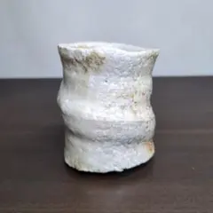 半筒茶碗（志野）瀧川恵美子作 - メルカリ