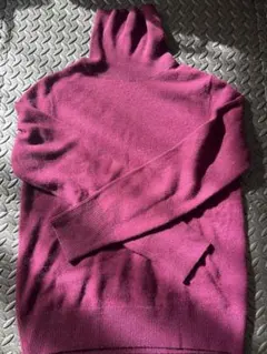 UNIQLO カシミヤ100%タートルネックセーター M