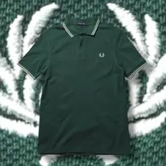 ク*ー様 Fred Perry 半袖ポロシャツ 月桂樹 リブライン 刺繍ロゴ グのサムネイル