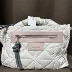 「新品未使用品」BAYFLOW キルトパッファースクエアショルダー　アイボリー