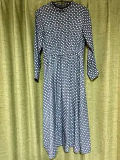 ★美品★ three quarter スリークォーター 総柄ワンピース