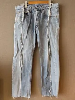 Levi's ダメージ加工 デニムジーンズ