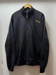 ✨️新品タグ付 adidas GT1674 中綿ジャケット 黒 J/XO - メルカリ