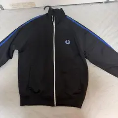 FRED PERRY トラックジャケット ブラック Mのサムネイル