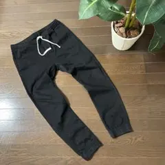 L モンキータイム　ジョガーパンツ　ユナイテッドアローズ　黒　スリム　綿