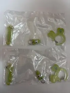 TWICE LOVELYS アクリルカラビナフロッキーマスコット　ジョンヨン