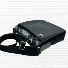 美品！バーバリー ショルダーバッグ ノバチェック ターンロック 斜め掛け BURBERRY バーバリー ショルダーバッグ ノバチェック 斜め掛け