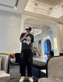 完売品333k tシャツ