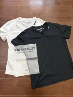 1PIU1UGUALE3 2パック Tシャツ Vネック　2枚セットのサムネイル