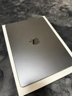 美品MacBook Pro M3Pro 14インチ メモリ18GB SSD1TB