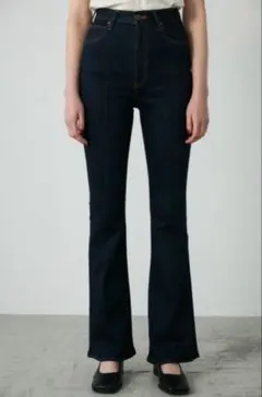 MOUSSY HW Rebirth FLARE ブルー　26インチ