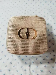 Dior ☆ノベルティ／アクセサリーケース ゴールド