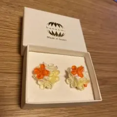 hanaemi イヤリング　つまみ細工　花柄
