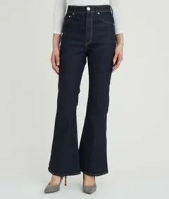 YANUK ワイドフレア デニムパンツ 23 レザーパッチ カットオフ ブルー YANUK ワイドフレア デニムパンツ 23 レザーパッチ カットオフ ブルー