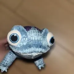 東京ディズニーリゾート サラマンダー　肩乗せ　ぬいぐるみクリップ