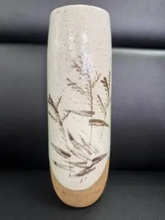 陶器製の花模様 木箱付き 陶器製 菊模様 花瓶 木箱付き - メルカリ
