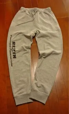 RIZIN★ジョガーパンツ・スウェットパンツ★グレーメンズＭ