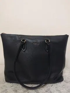 FURLA ブラック レザー ビジネスバッグ