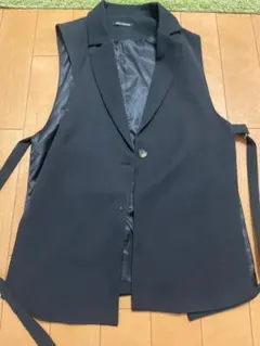 SPRAY PREMIUM テーラードベスト ブラックのサムネイル