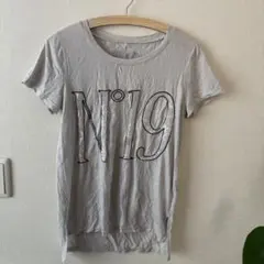 N°19 スパンコール刺繍 グレーTシャツのサムネイル