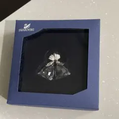 SWAROVSKI クリスタル ベル 置物です。