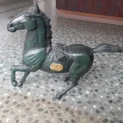 Item thumbnail for item c842fe1b-2971-4898-a3e4-d77c5e967917