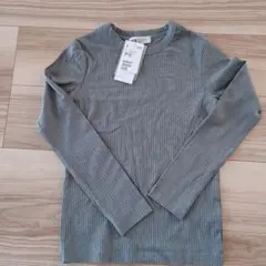 H&M   カットソー　135～140cm