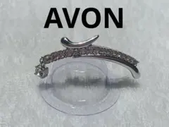 AVON シルバーブローチ　ヴィンテージブローチ