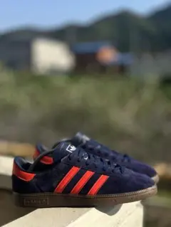 adidas MUNCHEN ネイビー×レッド スエード スニーカーのサムネイル