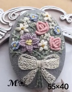 刺繍ブローチ❁⃘*.゜小花のブーケ❁⃘*.゜