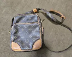 LOUIS VUITTON ルイヴィトン アマゾンのサムネイル