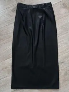 黒 合成皮革 タイトスカート