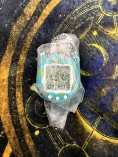 たまごっち シャカシャカアクリルチャーム めめっち