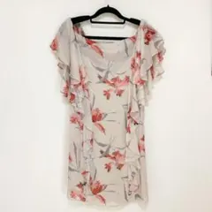 ダイアンフォンファステンバーグ　花柄フリルワンピ