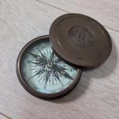 60s フレンチキーホルダー アクリル TUDOR コンパス 方位磁針 - メルカリ
